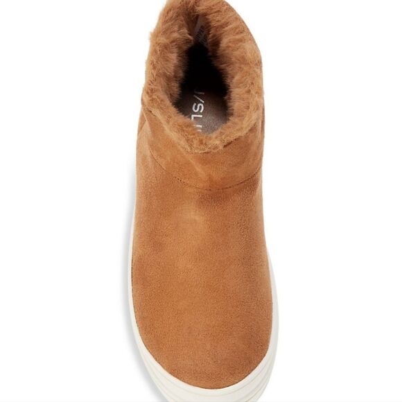 J/SLIDES Faux fur line microsuede Booties - Picture 4 of 6